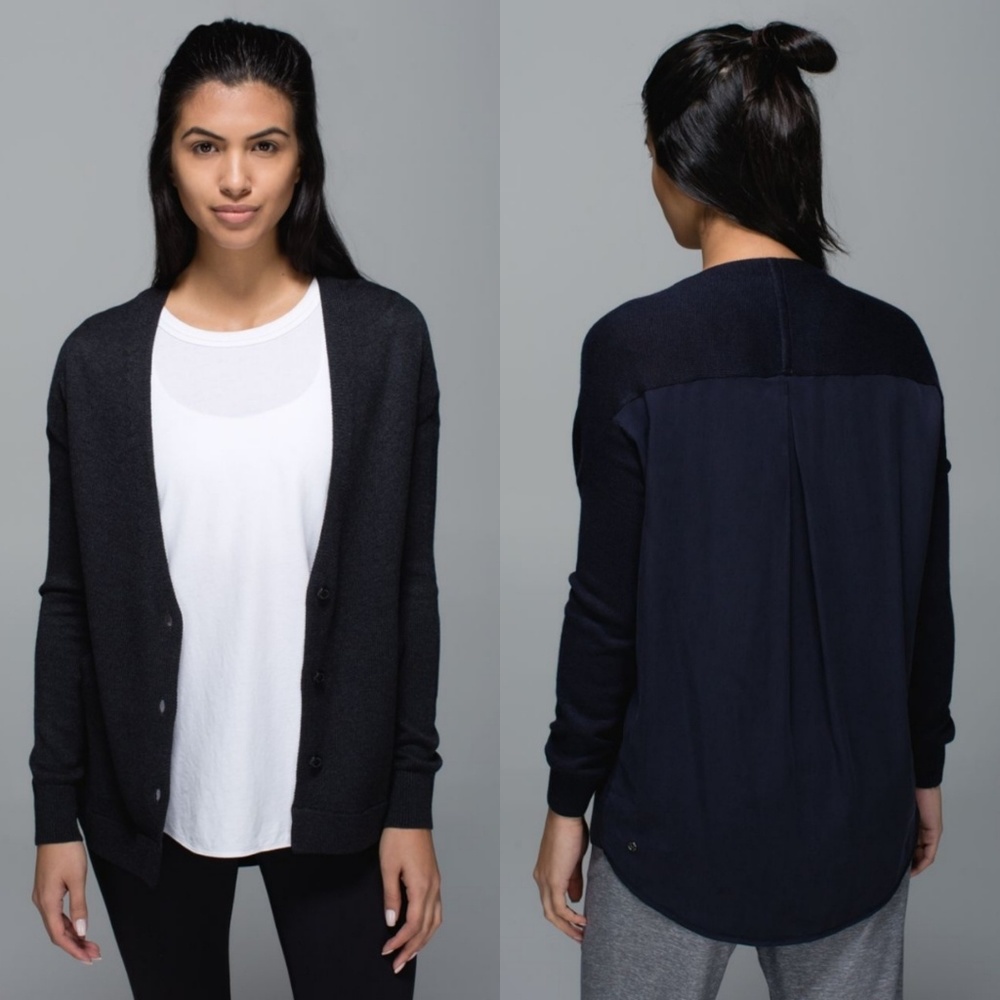 Lululemon Cardi In The Front in naval blue